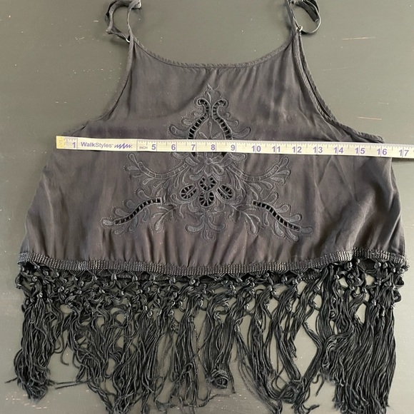 Solemio Black Cropped Tank Top Cami w/ Fringe and Embroidery Cut out Size Small - Picture 7 of 10
